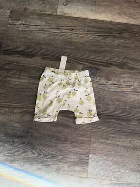 Firsts‎ Infant White Cotton Shorts with Green Fruit Print -